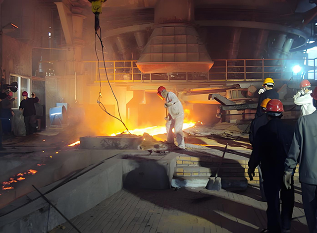 Řada RVE32 ve vysoké peci Řešení podávání dvojitého automobilového kladkostroje